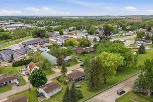 118 Highland Ave, Iron Ridge, WI 53035 - Photo 20