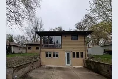 601 S Ridge Ln, Grand Chute, WI 54914 - Photo 2