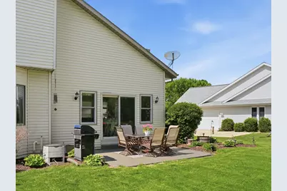 2247  Patrick Ln, Waukesha, WI 53188 - Photo 40