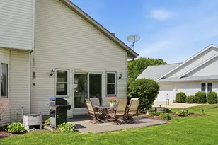 2247 Patrick Ln, Waukesha, WI 53188 - Photo 40