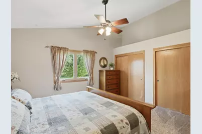 2247  Patrick Ln, Waukesha, WI 53188 - Photo 24