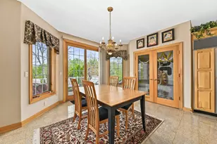 19250 Hayden Ct, Brookfield, WI 53045 - Photo 6