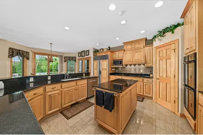 19250  Hayden Ct, Brookfield, WI 53045 - Photo 22