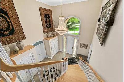 19250  Hayden Ct, Brookfield, WI 53045 - Photo 4