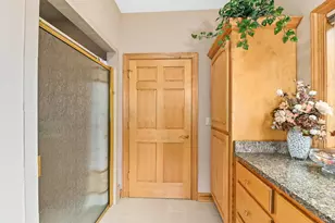 19250 Hayden Ct, Brookfield, WI 53045 - Photo 18