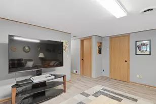 1600 Larkspur Ln, West Bend, WI 53090 - Photo 28