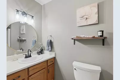 1600  Larkspur Ln, West Bend, WI 53090 - Photo 16