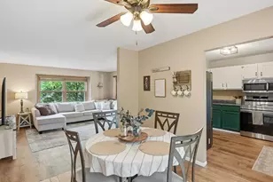 1600 Larkspur Ln, West Bend, WI 53090 - Photo 8
