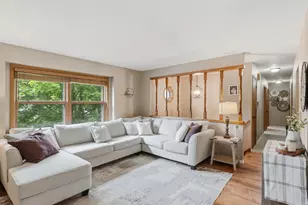 1600 Larkspur Ln, West Bend, WI 53090 - Photo 4