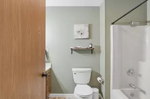 1600 Larkspur Ln, West Bend, WI 53090 - Photo 26