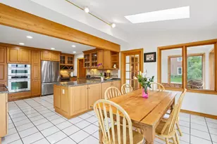2385 Buckingham Pl, Brookfield, WI 53045 - Photo 14
