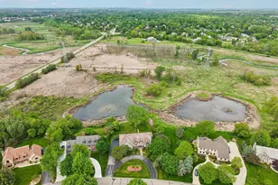 2385 Buckingham Pl, Brookfield, WI 53045 - Photo 80