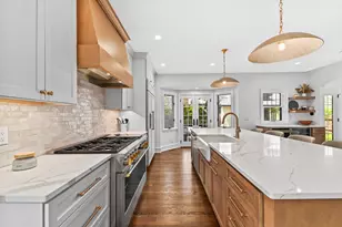 4709 N Cramer St, Whitefish Bay, WI 53211 - Photo 12