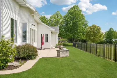 4635 S 10th St, Manitowoc, WI 54220 - Photo 48