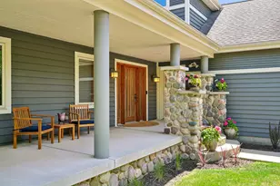 12302 N Madero Dr, Mequon, WI 53092 - Photo 4