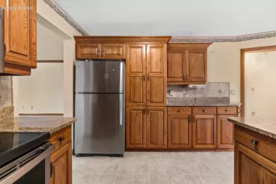 7519 W Mallory Way, Franklin, WI 53132 - Photo 20