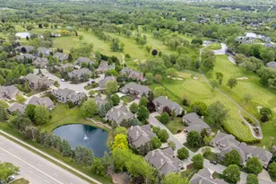 7519 W Mallory Way, Franklin, WI 53132 - Photo 6