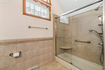 7519 W Mallory Way, Franklin, WI 53132 - Photo 32