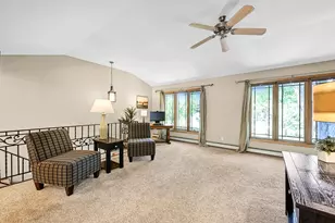 1085 Longwood Ave, Elm Grove, WI 53122 - Photo 10