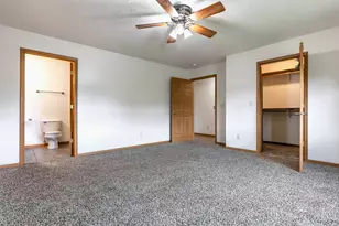 2142 Julie Ave, Sparta, WI 54656 - Photo 10