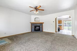2142 Julie Ave, Sparta, WI 54656 - Photo 6