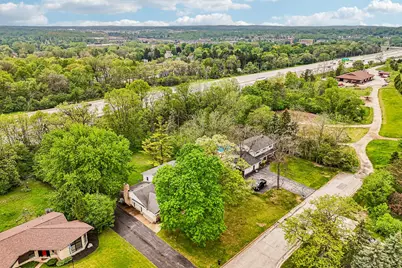14745  Timberidge Trl, Brookfield, WI 53005 - Photo 54