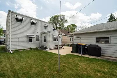 1479 S 93rd St, West Allis, WI 53214 - Photo 36
