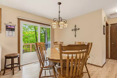 1820  Candlewood Ln, Richfield, WI 53076 - Photo 10