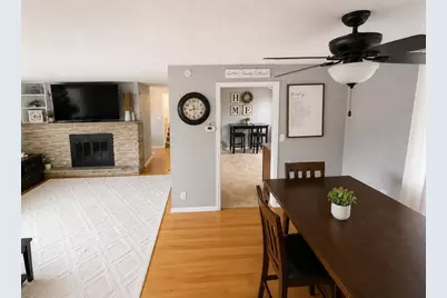 4225  Northwestern Ave, Racine, WI 53405 - Photo 6