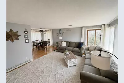4225  Northwestern Ave, Racine, WI 53405 - Photo 4