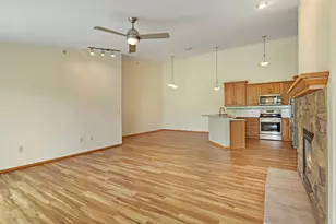 9284 66th Ave, Pleasant Prairie, WI 53158 - Photo 6