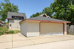 217 Harrison Ave, Waukesha, WI 53186 - Photo 24
