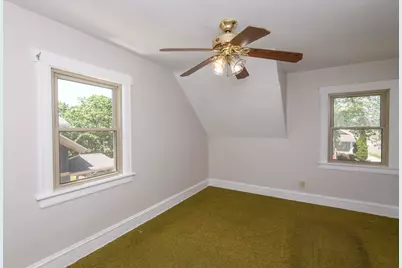 217  Harrison Ave, Waukesha, WI 53186 - Photo 16