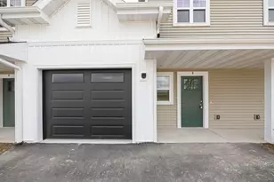 1364 Marigold Dr, Fort Atkinson, WI 53538 - Photo 2