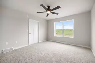 1364 Marigold Dr, Fort Atkinson, WI 53538 - Photo 36
