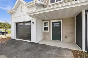 1364 Marigold Dr, Fort Atkinson, WI 53538 - Photo 42
