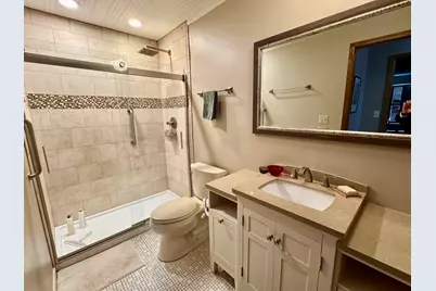 12990 W Bluemound Rd #103, Elm Grove, WI 53122 - Photo 4