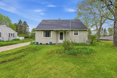 608 N 40th St, Sheboygan, WI 53081 - Photo 32