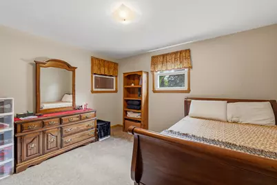 608 N 40th St, Sheboygan, WI 53081 - Photo 6