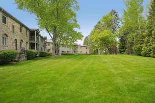 7234 N Green Bay Ave, Glendale, WI 53209 - Photo 34