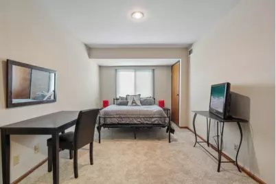 7234 N Green Bay Ave #202, Glendale, WI 53209 - Photo 14