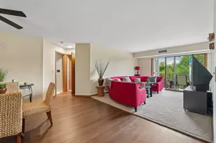 7234 N Green Bay Ave, Glendale, WI 53209 - Photo 12