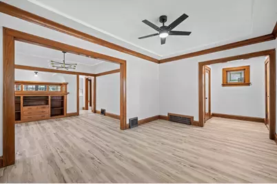5543 N 34th St, Milwaukee, WI 53209 - Photo 8