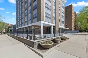 1707 N Prospect Ave, Milwaukee, WI 53202 - Photo 30