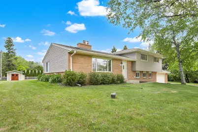 3860  Dale Dr, Brookfield, WI 53005 - Photo 4
