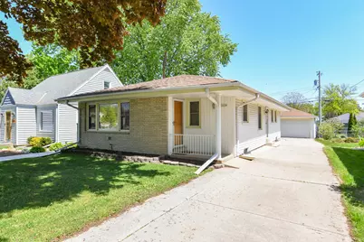 2228 N 116th St, Wauwatosa, WI 53226 - Photo 34