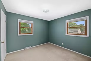 2228 N 116th St, Wauwatosa, WI 53226 - Photo 22