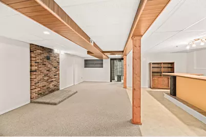 2228 N 116th St, Wauwatosa, WI 53226 - Photo 32