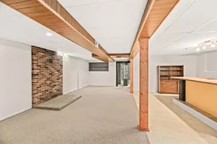 2228 N 116th St, Wauwatosa, WI 53226 - Photo 32