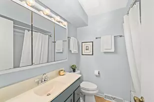 2228 N 116th St, Wauwatosa, WI 53226 - Photo 26